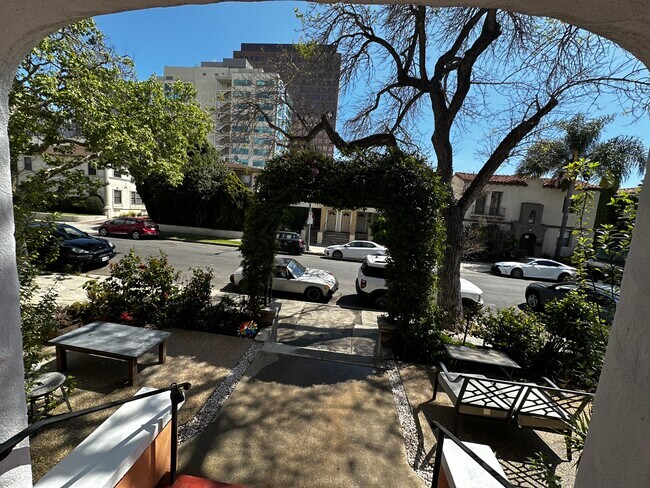 6517 Orange St, Unit 6517 12