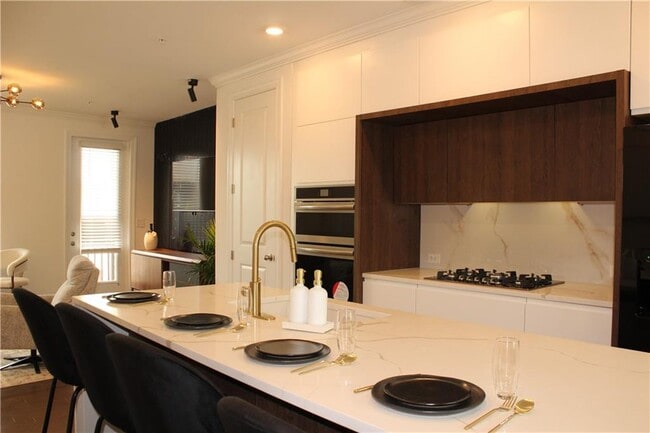property at 6641 Beacon Dr