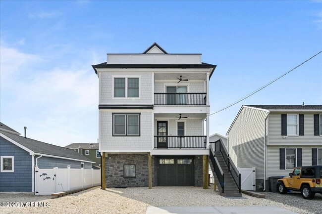 221 Fort Ave in Seaside Heights, NJ - Building Photo - Building Photo