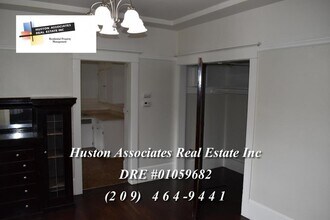 843 N Lincoln St in Stockton, CA - Building Photo - Building Photo