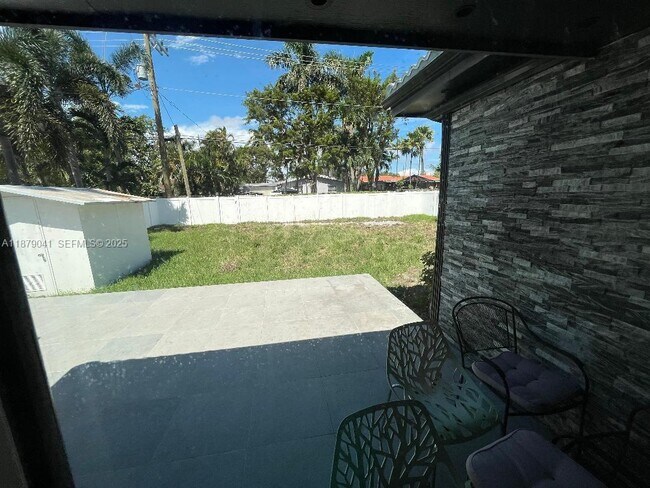 property at 1443 Harding St