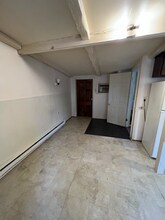 206 1/2 E John St in Martinsburg, WV - Building Photo - Building Photo