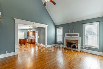 8802 Mckenzie Farm Dr in Ooltewah, TN - Building Photo - Building Photo