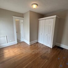902 Cherry St SE in Grand Rapids, MI - Building Photo - Building Photo