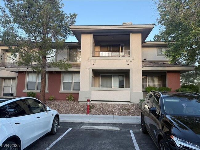 property at 908 Duckhorn Ct