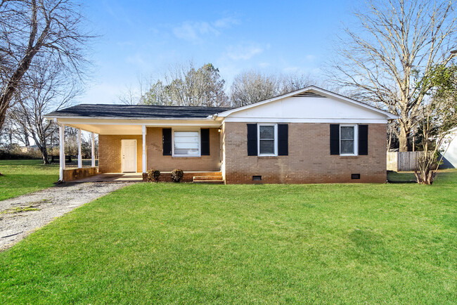 property at 649 Woodmont Cir