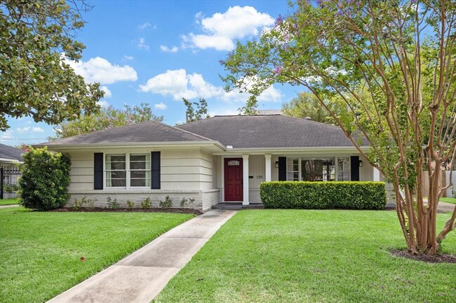 3215 Castlewood St in Houston, TX - Building Photo - Building Photo