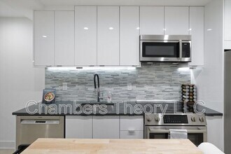 4 R St NW in Washington, DC - Building Photo - Building Photo