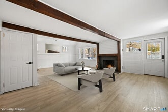 99 Ramapoo Rd in Ridgefield, CT - Building Photo - Building Photo