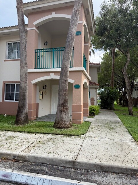 1261 SE 31st Ct in Homestead, FL - Building Photo
