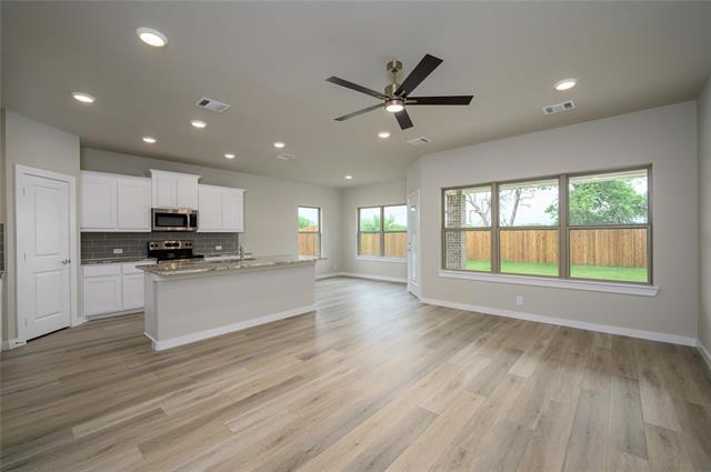 412 Heritage Grv Rd in Blue Ridge, TX - Building Photo - Building Photo