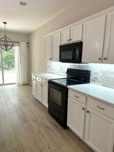 126 Deep Gap Ct in Charlotte, NC - Foto de edificio - Building Photo