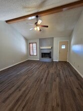 5609 96th St in Lubbock, TX - Building Photo - Building Photo