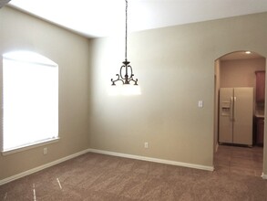 6421 Quail Valley Dr in Midlothian, TX - Building Photo - Building Photo