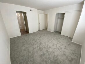 801 Garfield Ave in Pasadena, CA - Building Photo - Building Photo