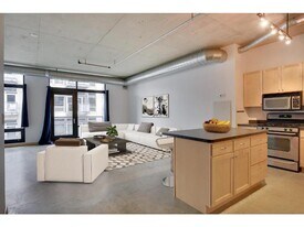 720 N 4th St in Minneapolis, MN - Building Photo