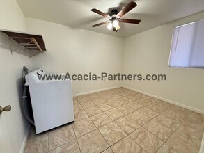 2123 S Rosemont Ave in Tucson, AZ - Building Photo - Building Photo