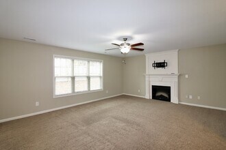 1804 Gentle Bend Way in Fayetteville, NC - Building Photo - Building Photo