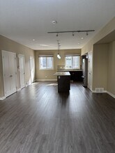 1023-1173 173 St SW in Edmonton, AB - Building Photo - Building Photo