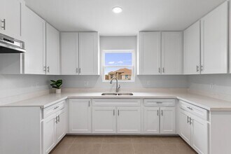 664 Marrs Ave in Brownsville, TX - Building Photo - Building Photo