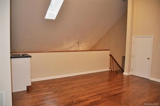 23 Deertree Ln in Briarcliff Manor, NY - Building Photo - Building Photo