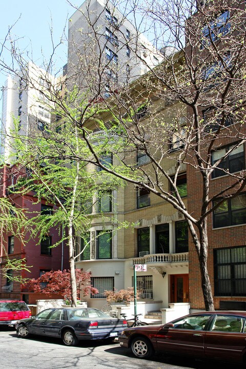 259-261 W 85th St in New York, NY - Building Photo