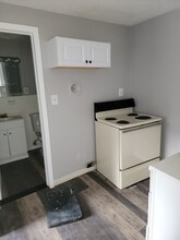 13430 Euclid Ave in East Cleveland, OH - Building Photo - Building Photo