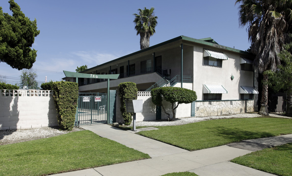 The Copley in Upland, CA - Building Photo