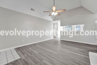 1664 Raybrad Dr in Memphis, TN - Building Photo - Building Photo
