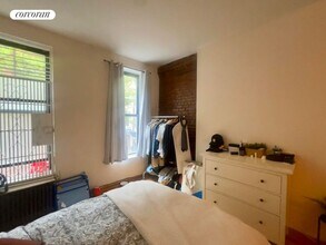 70 Orchard St in New York, NY - Building Photo - Building Photo