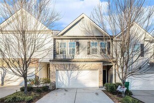 5526 Donerail St in Lithonia, GA - Building Photo