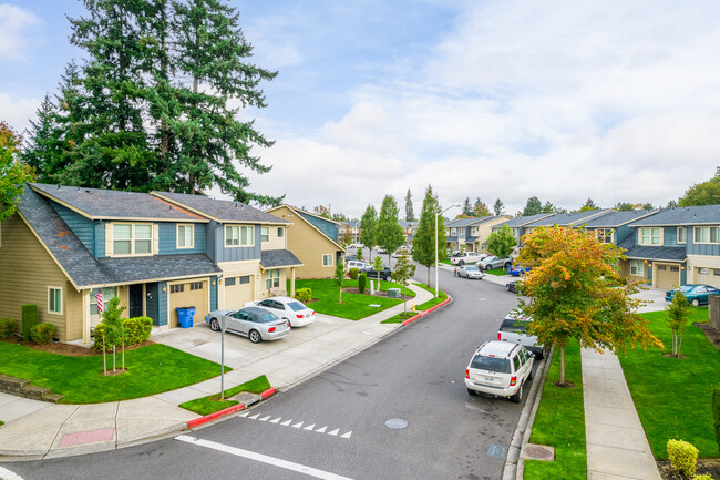 Royal View Townhomes in Vancouver, WA - Building Photo - Building Photo