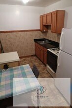 5039 N Springfield Ave in Chicago, IL - Building Photo - Building Photo