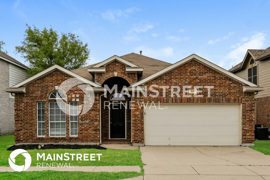 6660 Cascade Canyon Trail in Fort Worth, TX - Building Photo