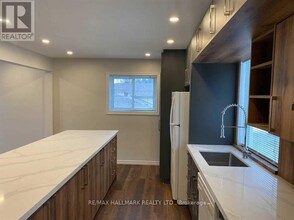 1015 Lebanon Dr in Innisfil, ON - Building Photo - Building Photo