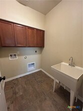 803 TUSCAN Rd in Harker Heights, TX - Foto de edificio - Building Photo