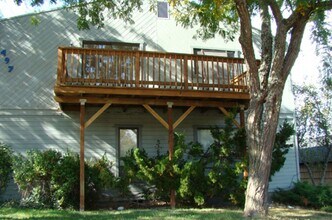 497 Scenic Dr in Ashland, OR - Building Photo - Building Photo