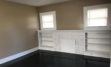 4732 Ave T in Birmingham, AL - Foto de edificio - Building Photo