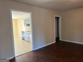 114 Pamela Wy in Statesboro, GA - Building Photo - Building Photo