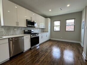 4714 N Talman Ave in Chicago, IL - Building Photo - Building Photo