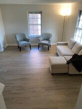 464 Serpentine Dr in Pittsburgh, PA - Building Photo - Building Photo