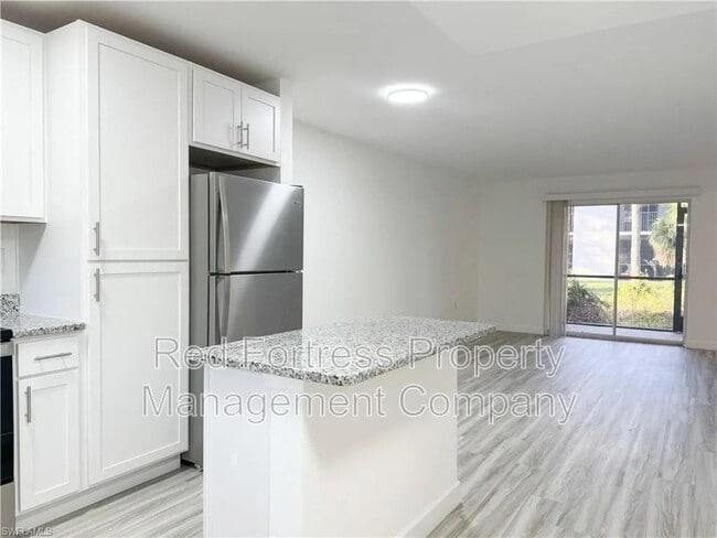 11961 Palm Bay Court in Bonita Springs, FL - Building Photo - Building Photo