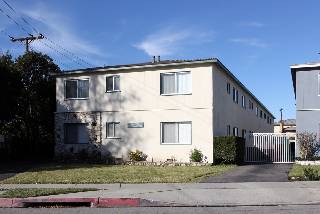 10535 1st Ave in Whittier, CA - Building Photo