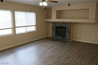 2404 Alma Lidia Ave in North Las Vegas, NV - Building Photo - Building Photo