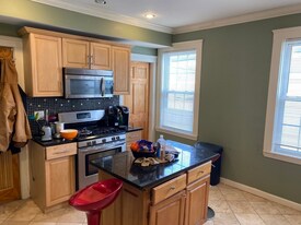 19 Pleasant St, Unit 2 in Boston, MA - Building Photo