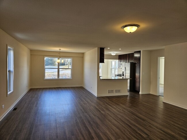 47 Olympus Dr in Tinley Park, IL - Building Photo - Building Photo