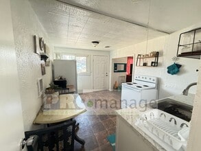 233 E 1st St in Idaho Falls, ID - Building Photo - Building Photo