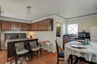 135 1st St in San Leon, TX - Building Photo - Building Photo