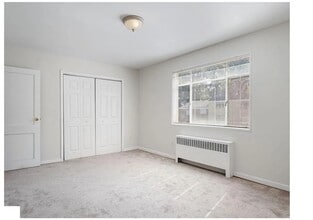 10413 Montrose Ave, Unit 201 in Bethesda, MD - Building Photo - Building Photo