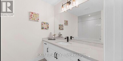 3307 Thunderbird Prom in Pickering, ON - Building Photo - Building Photo